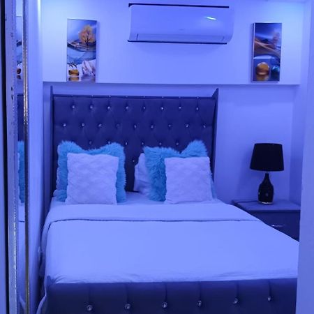 Apartamentos De 1 2 Y 3 Habitaciones 圣地亚哥洛斯卡巴 外观 照片