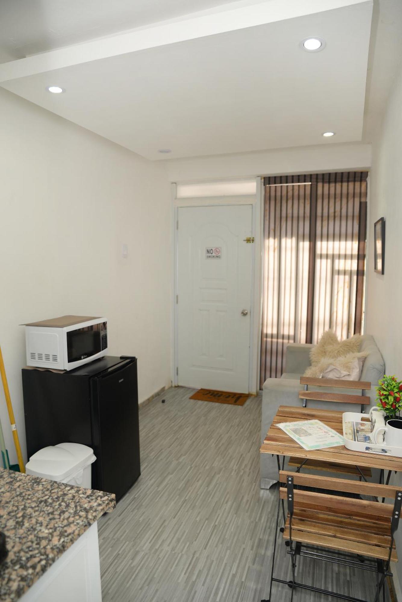 Apartamentos De 1 2 Y 3 Habitaciones 圣地亚哥洛斯卡巴 外观 照片
